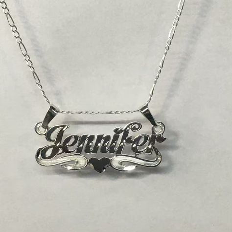 2000s Name Necklace, Silver Name Chain, Silver Name Plate Necklace, Name Plate Necklace Aesthetic, Quince Jewelry, Silver Nameplate Necklace, Etsy Jewelry Necklace, Whatsapp Wallpapers Hd, Nameplate Necklace Silver