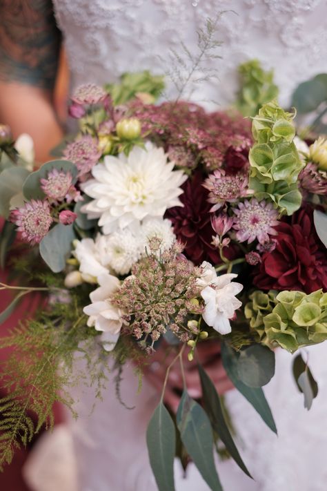 Bells of Ireland, burgundy dahlias, astrantia and queen anne's lace with lots of Irish details. Astrantia Bouquet, Bells Of Ireland Wedding, Bells Of Ireland Bouquet, Clover Wedding, Flower Bouquet Boxes, Shamrock Plant, September Wedding Flowers, Early Fall Weddings, Bells Of Ireland