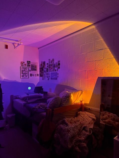 sunset lamp aesthetic lighting college dorm Sun Lamp Room, Purple And Orange Room Aesthetic, Orange And Blue Room Aesthetic, Sun Lamp Aesthetic, Orange Lighting Aesthetic, Sunset Lamp Aesthetic, Dorm Vibes, Purple Room Aesthetic, Aesthetic Lighting