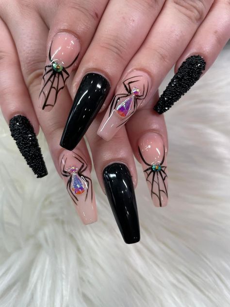 Cute Halloween Nails With Gems, Jeweled Spider Nails, Jewel Spider Nails, Diamond Spider Nails, Black Widow Spider Nails, Rhinestone Spider Nails, Halloween Nails With Gems, Spider Acrylic Nails, Halloween Nails With Rhinestones