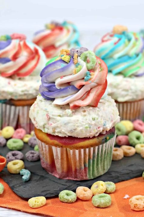 The Best Fruit Loop Cupcakes Recipe - Sweet Pea's Kitchen Cereal Cake, The Best Peach Cobbler, Easy Cupcakes Decoration, Fruit Loops Cereal, Best Peach Cobbler, Peach Cupcakes, Chocolate Smores, Beginner Cook, French Vanilla Cake