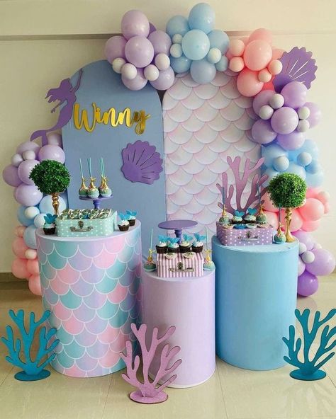 Mermaid Theme Baby Shower Ideas, Little Mermaid Baby Shower Ideas, Baby Shower Mermaid Theme, Mermaid Birthday Party Decorations Diy, Sea Birthday Party Decorations, Mermaid Baby Shower Theme, Combined Birthday Parties, Mermaid Birthday Decorations, Mermaid Birthday Party Decorations