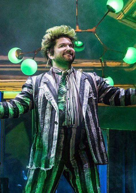 Lydia Beetlejuice, Alex Brightman, Beetlejuice Costume, Bug Juice, Winter Garden Theatre, Broadway Costumes, Beetlejuice Movie, Beetlejuice Halloween, Dior Girl