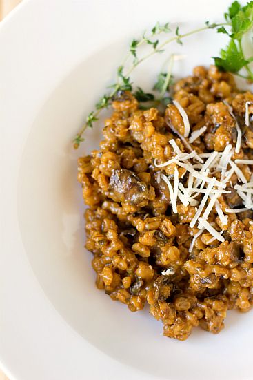 Mushroom Barley Risotto Barley Recipes, Mushroom Barley, Brown Eyed Baker, Barley Risotto, Barley Recipe, Risotto Recipes, Vegetarian Dinners, Vegetarian Dinner, Healthy Dishes