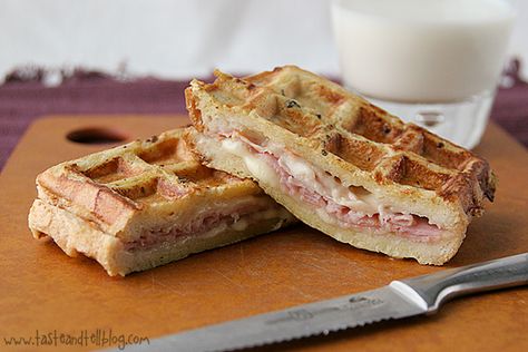 oh yum - monte cristo waffle sandwiches Taste And Tell, Monte Cristo Sandwich, Panini Recipes, Waffle Maker Recipes, Waffle Sandwich, Monte Cristo, Waffle Iron, Soup And Sandwich, Waffle Recipes