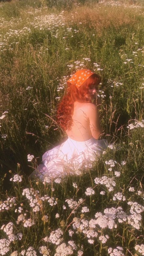 Rose Garden Photoshoot Aesthetic, Dreamy Garden Photoshoot, Mushroom Fairy Photoshoot, Dream Like Photoshoot, Secret Garden Photoshoot, Dreamy Shoot, Ethereal Photos, Fairy Shoot, Cottagecore Photoshoot