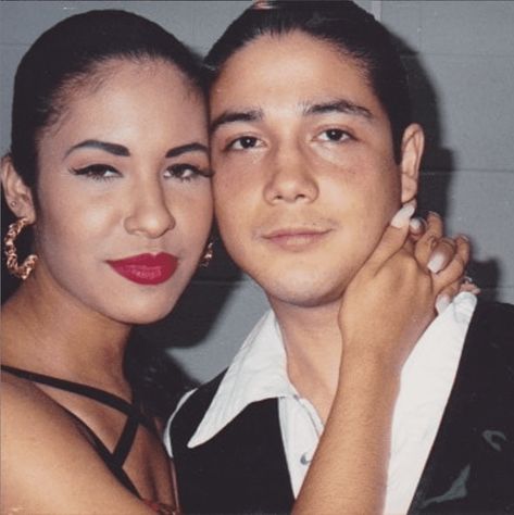 If you’ve seen Netflix's new Selena: The Series starring Christian Serratos or the 1997 movie Selena, which shot J.Lo to fame, then you know who Christopher Pérez is. Here's the short version: He's Selena’s guitarist whom she fell in love with on tour. But obviously, there's so much more to his story. To Selena With Love, Chris And Selena, Selena Quintanilla Costume, Selena Museum, Suzette Quintanilla, Selena And Chris Perez, Selena Pics, Latino Love, Selena Perez