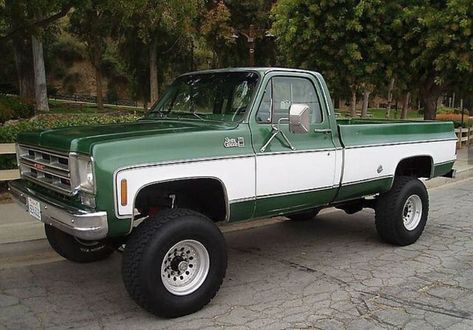 87 Chevy Truck, Custom Chevy Trucks, Lifted Chevy, Lifted Chevy Trucks, Chevy Pickup Trucks, Jacked Up Trucks, Chevrolet C10, Vintage Vehicles, Classic Pickup Trucks