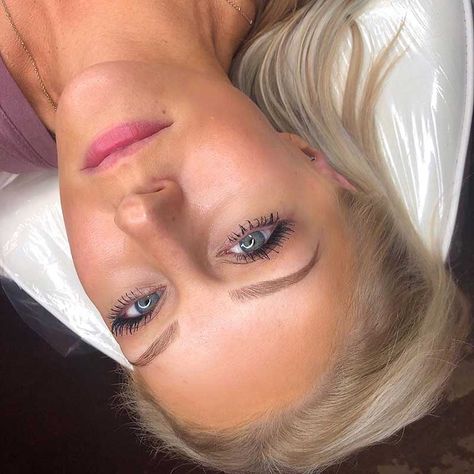 Blonde Hair Microblading Eyebrows, Microblading Eyebrows Before And After Blonde, Micro Blading Eyebrows For Blondes, Microblading For Blondes, Eyebrows On Blondes, Micro Bladed Brows, Eyebrows With Blonde Hair, Blonde Powder Brows, Eyebrow Color For Blondes