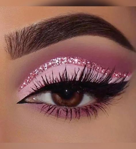 Birthday Eyeshadow, Templat Amplop, Xv Ideas, Eye Makeup Images, Makeup Pengantin, Makeup Images, Prom Eye Makeup, Cute Eye Makeup, Pink Eye Makeup