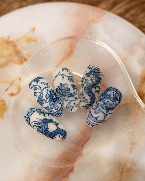 All Posts • Instagram Porcelain Nails, Chinese New Year Nails, Japanese Nail Design, New Year Nails, Blue And White Nails, China Nails, Makeup Nails Designs, Japanese Nail Art, Goth Nails