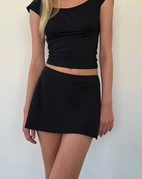 motelrocks-com-us Cheap Zara Mini Skirt For Day Out, Micro Mini Skirt Outfit, Black Mini Skirt Outfit Summer, Cute Mini Skirt Outfits, Mini Skirts Outfits Summer, A Line Skirt Outfits, Black Mini Skirt Outfit, Skirt Outfit Summer, Short Skirts Outfits