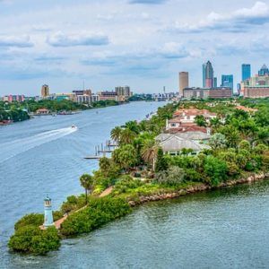 Tampa Apartments, Florida Postcard, Tampa Bay Florida, Ybor City, Southern Cities, Florida City, Places To Live, Busch Gardens, Place To Live