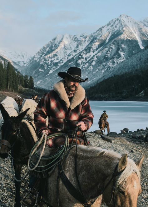 Western Mountains, Cowboy Photography, The Last Ride, God Has A Plan, Cowboy Pictures, Mountains Snow, Western Artwork, Cowboy Aesthetic, Western Photography