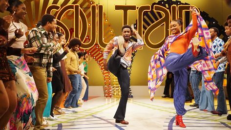 Soul Train Fashion, Soul Train Dancers, Train Fashion, Spring Music, 1970s Clothing, Soul Train, Vintage Black Glamour, Soul Funk, Pop Dance