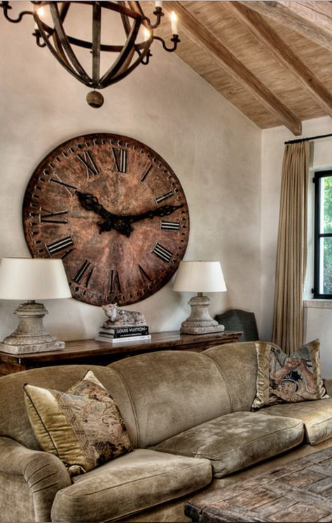 Tuscan Living Rooms, Tuscan Homes, Tuscan Interior, Tv Fal, Homes Decor, Mediterranean Architecture, Italian Interior Design, Tuscan Design, Diy Wall Clock