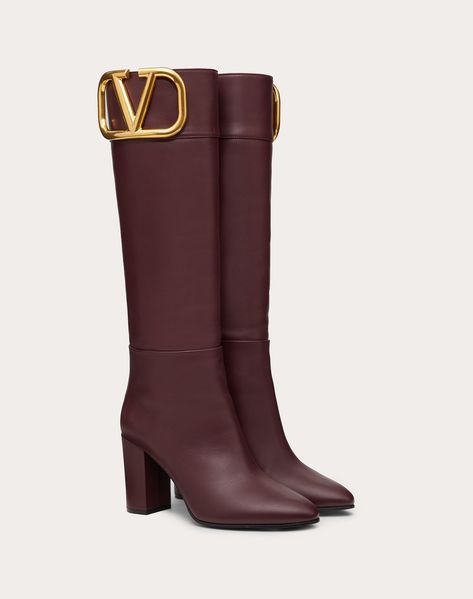 Long Boots For Women Winter, Valentino Boots, Valentino Heels, Burgundy Boots, Handbags Luxury, Luxury Crossbody, Girly Shoes, Aesthetic Shoes, Valentino Shoes