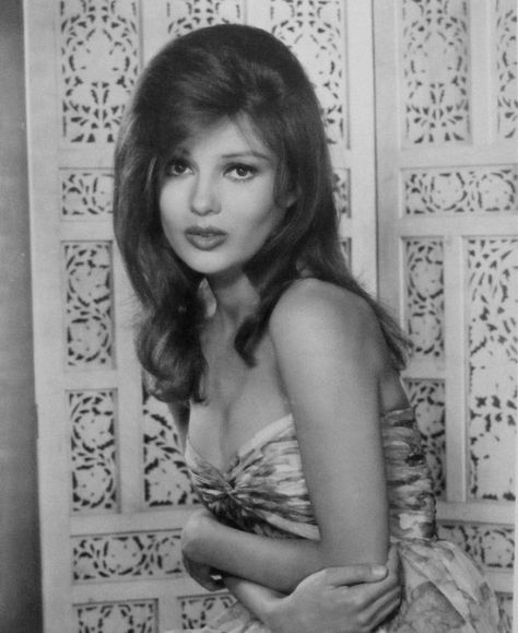 Pamela Tiffin Pamela Tiffin, Paramount Pictures, Old Hollywood Glamour, Vintage Pinup, Vintage Hollywood, Classic Beauty, Hollywood Glamour, Old Hollywood, American Actress