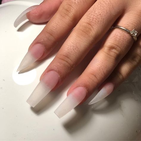 Sculpture Nails Acrylic, White Natural Nails, Hump Nails, Curved Nails, Girly Acrylic Nails, Dope Nail Designs, Short Square Acrylic Nails, Soft Nails, Nail Tattoo