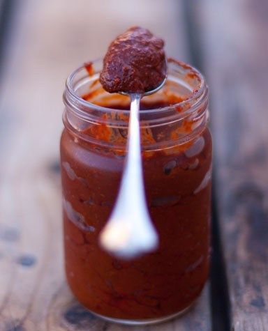 chipotle paste stored in a jar Yeast Free Diet, Best Sauce Recipe, Anti Candida Diet, Zone Recipes, Chipotle Paste, Homemade Chipotle, Homemade Mixes, Paste Recipe, Vitamix Recipes