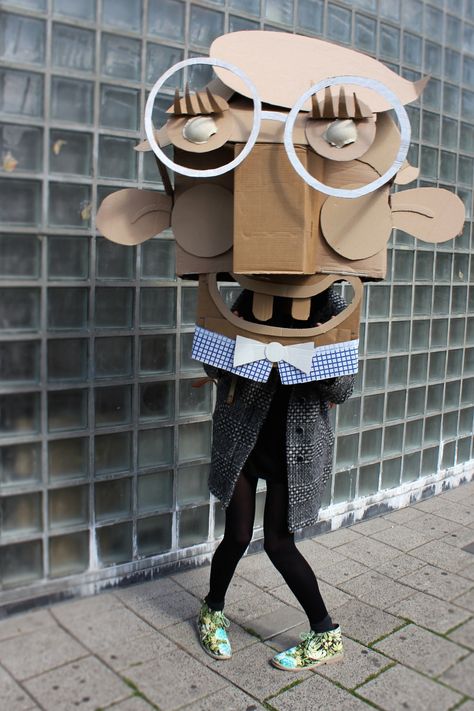 Cardboard Costume, Cardboard Mask, Cardboard Sculpture, Sculpture Projects, Head Mask, Paper Mask, Making Faces, Cardboard Art, Recycled Art