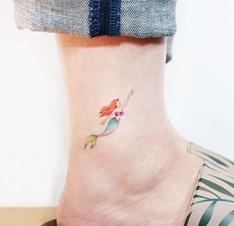 The Little Mermaid Tattoo, Tiny Disney Tattoo, Cute Disney Tattoos, Little Mermaid Tattoo, Mickey Tattoo, Tattoo Mermaid, Tattoo Disney, Mouse Tattoos, Muster Tattoos