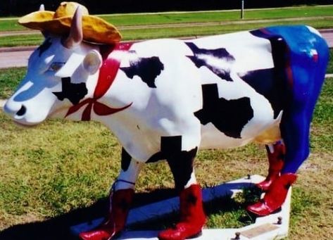 Cow Parade Fun in Houston, Texas: It was Moovelous! Marquette Michigan, Cow Parade, Sea Cow, Fundraising Event, Texas Style, Lone Star State, Fundraising Events, Childrens Hospital, Sculptures & Statues