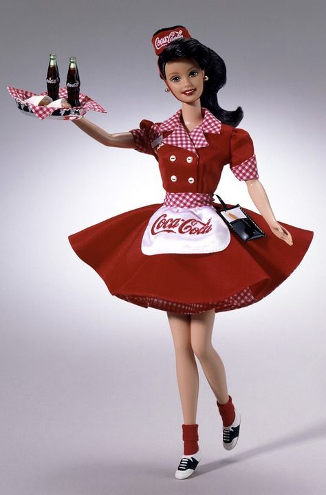 Diner Waitress, Vintage Coke, Coke Cola, Im A Barbie Girl, Pepsi Cola, Barbie Toys, Barbie Vintage, Beautiful Barbie Dolls, Barbie I