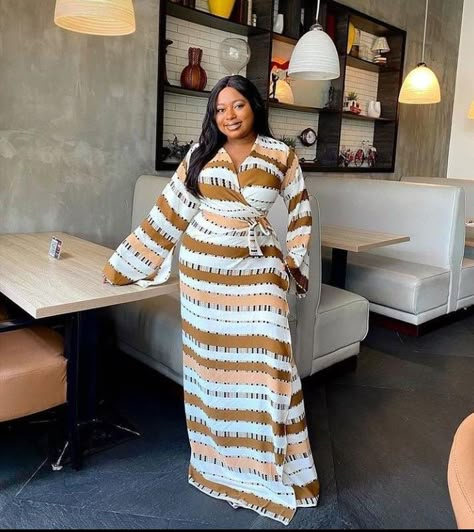 Material Gown Styles For Ladies, Latest Chiffon Gown Styles, Latest Material Gown Styles, Material Gown, Chiffon Gown Styles, Dresses African Fashion, Gown Styles For Ladies, Dresses African Print, Materials Gown Style