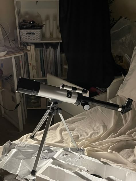 Telescope Aesthetic Room, Space Room Asthetics, Sience Aestetic, Astrophysicist Aesthetic, Telescope Aesthetic, Astronomy Room Decor, Astronomy Room, Nasa Aesthetic, Astronomy Aesthetic