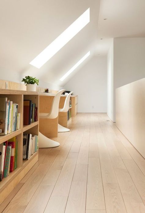 Plywood Stairs, Renovated Attic, Residential Architecture Facades, Residential Architecture Apartment, Attic Office, House Concept, Office Design Inspiration, Angled Ceilings, Sculptural Chair