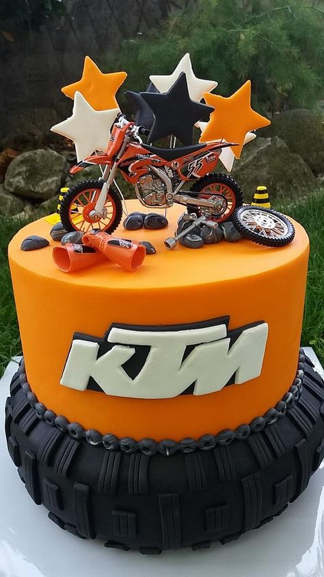 Ktm Dirt Bike Cake, Dirt Bike Theme Cake, Ktm Birthday Cake, Ktm Cake, Cake Moto, Motorbike Cakes, Moto Cake, Motor Cake, Motocross Cake