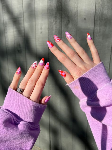 Pink And Purple Checkered Nails, Retro Valentines Nails, Checkered Valentines Nails, Purple Checkered Nails, Almond Nails Colorful, Purple Nails Acrylic, Checker Nails, Smiley Nails, Nails Retro