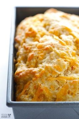 Garlic Cheddar Beer Bread | gimmesomeoven.com #recipe Cheddar Beer Bread, Cheddar Bread, Garlic Cheddar, Beer Bread Recipe, A Loaf Of Bread, Tea Bread, Gf Flour, Cooking With Beer, Bread Pan