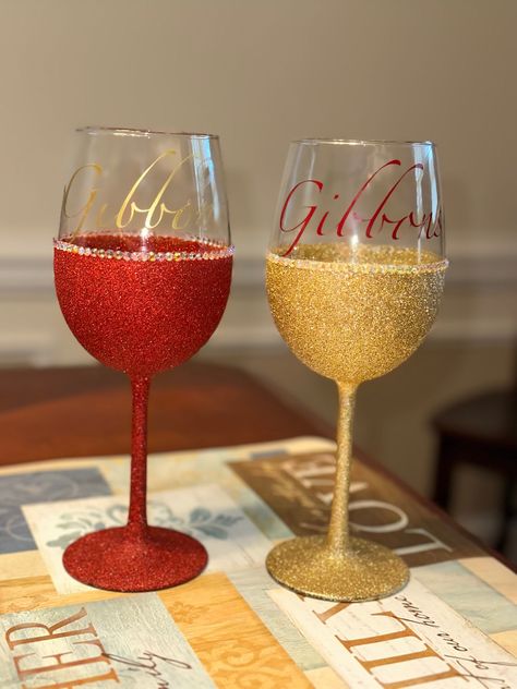 Wine Glasses Diy, Glitter Wine Glasses Diy, Gem Hair, Glitter Wine Glasses, Diy Wine Glasses, Glitter Wine, Hand Painted Wine Glasses, Red Wine Glasses, Glass Designs