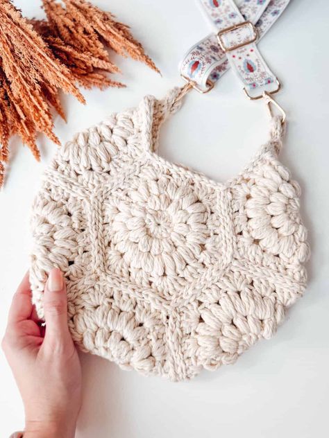 Hexagon Granny Square, Sac Granny Square, Granny Square Haken, Tote Crochet, Free Crochet Bag, Crochet Bag Pattern Free, Bag Pattern Free, Granny Square Bag, Tas Fashion