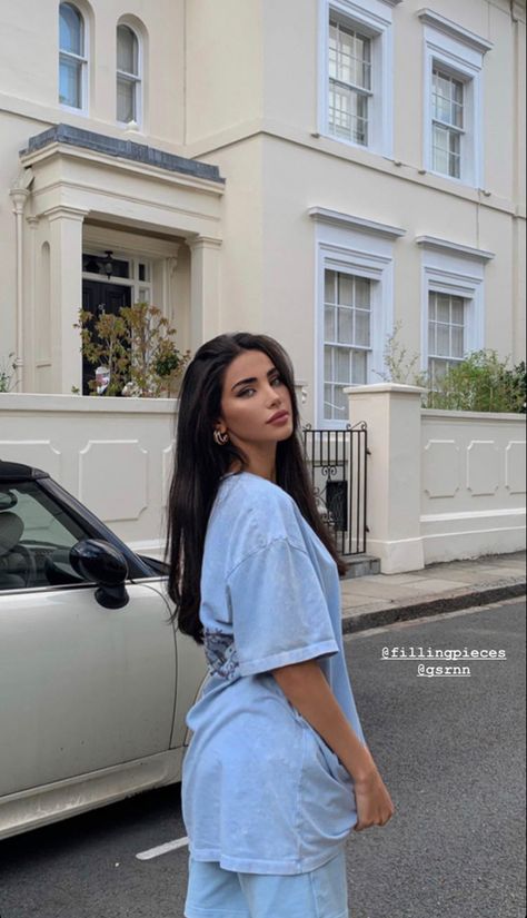 Negin Vand, Tennis Skirt Outfit Street Style, Tennis Skirt Outfit, Rich Girl Lifestyle, Actrices Hollywood, School Looks, Foto Inspiration, Skirt Outfits, Aesthetic Girl