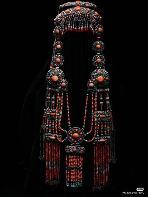 Mongolian Headdress, Mongolian Jewelry, Magic Clothes, Aesthetic Era, Moroccan Jewelry, Headpiece Jewelry, Queen Costume, History Fashion, Ethnic Necklaces