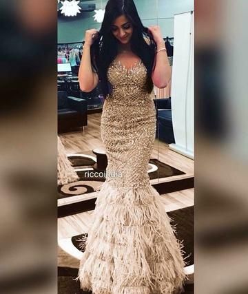 Fish Cut Lehenga Designs, Fish Cut Gown Western, Fish Cute Gown Indian, Fish Cut Gown Indian, Fish Gowns Dresses, Fish Gown, Fish Cut Dress, Western Gowns Party Wear, Fish Cut Lehenga