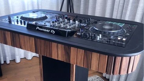 Dj Booth In Living Room, Custom Dj Table, Dj Table Diy, Dj Stand Design, Dj Table Design Dj Booth, Dj Table Dj Setup, Dj Console Design, Dj Table Design, Diy Dj Booth