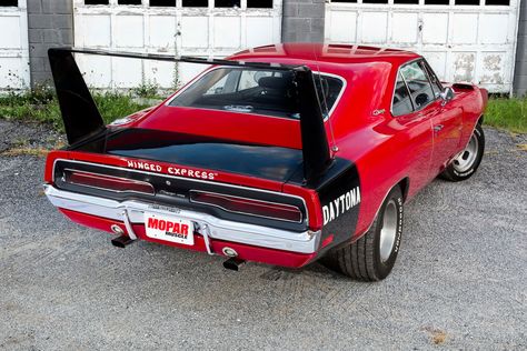 1969 Dodge Charger Daytona, Dodge Chargers, Dodge Daytona, Dodge Charger Daytona, 1969 Dodge Charger, Dodge Muscle Cars, Car Organization, Mopar Cars, Mopar Muscle Cars