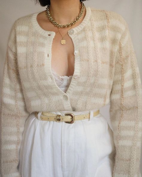 Lady L, Cardigan White, Knitwear Fashion, Vintage Cardigan, Knit Outfit, High Waisted Trousers, Wool Cardigan, Winter Looks, Vintage Wool