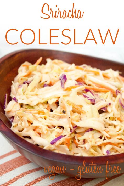 Sriracha Coleslaw, Coleslaw Sauce, Spicy Coleslaw, Asian Coleslaw, Vegan Coleslaw, Low Carb Crock Pot Recipes, Bbq Sandwich, Homemade Coleslaw, Creamy Coleslaw