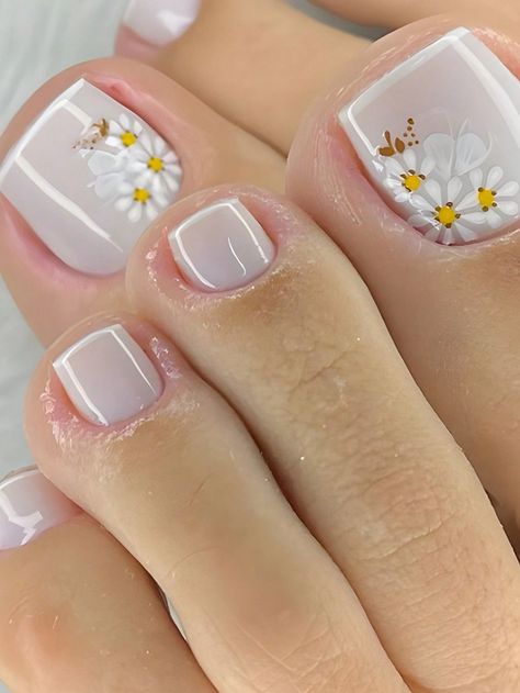 Dominican Nails: Summer 2024 Edition Floral Toenail Designs, Cute Summer Toenails, Daisy Toe Nails, Foot Nail Designs, Simple Toe Nail Designs, Ongles Baby Blue, Flower Toe Nails, Easy Toe Nail Designs, Simple Toe Nails