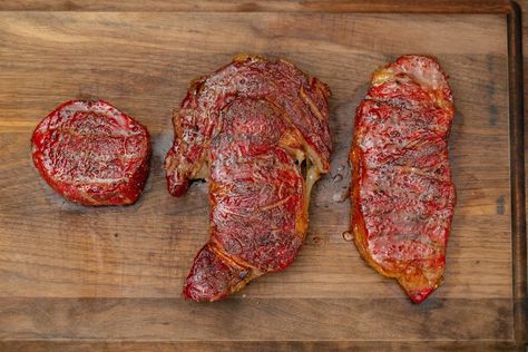 Smoked Steak: The Ultimate Guide | Hey Grill, Hey Smoked Steak Electric Smoker, Smoked Sirloin Steak, Smoked Steaks, Recteq Recipes, Trager Grill, Smoked Steak, Smoker Grill Recipes, Summer Dinner Recipes Grill, Cilantro Tacos