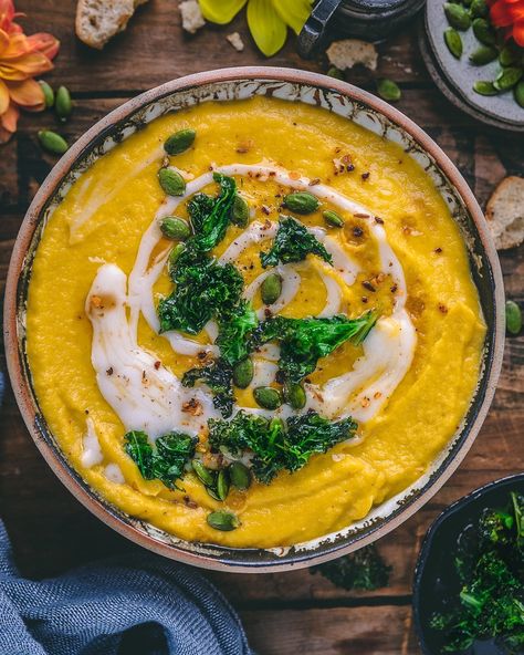 Heart Healthy Soup, Vegan Cheese Boards, Thanksgiving Veggies, Leftover Ideas, Vegan Turkey, Vegan Food Recipes, Vegan Cashew Cheese, Vegan Pumpkin Recipes, Vegan Pumpkin Pie