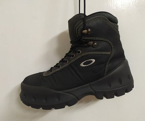 Oakley Boots, Epic Clothes, Style Moodboard, Rock In Rio, Work Clothes, Boots Outfit, Work Outfit, Me Too Shoes, Work Wear