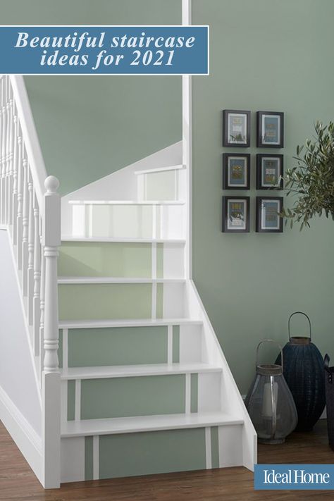 Staircase ideas 2020 – looks for your hallway that will really make an entrance. Create a stairway from heaven with these brilliant staircase ideas. In most homes, the staircase is often the first thing you see when you walk through the front door. So whether it’s to make yourself smile or to wow guests, it’s worth taking the time to create a focal point. #staircaseideas #howtomakeadramaticstaircase #upcyclingstaircase #howtomakeanentrance #hallwayupcycling #hallwayideas #beautifulstaircaseideas Cottage Chairs, Dream House Aesthetic, Hallway Wallpaper, Beautiful Stairs, Staircase Ideas, Diy Stairs, Wooden Stairs, Interior Stairs, Scandinavian Living