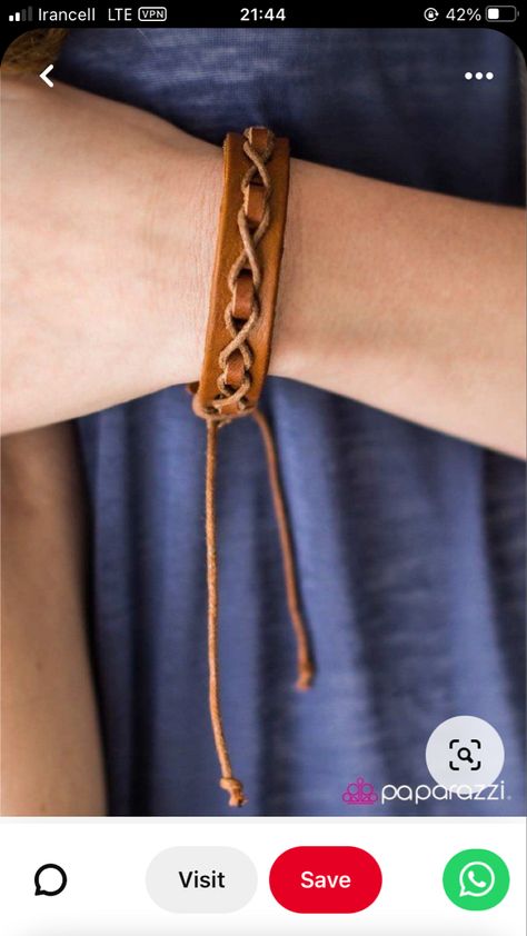 Leather Cuff Bracelet Diy Patterns, Leather Bracelet Diy, Leather Bag Tutorial, Adjustable Sliding Knot, Diy Leather Bracelet, Leather Jewelry Diy, Leather Jewels, Leather Craft Projects, Handmade Leather Bracelets