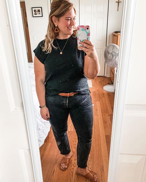 Can’t believe it but this is my second to last teacher outfit roundup of the school year! One more to go - two weeks from now! If you’re still teaching in June like I am, I hope they provide you some outfit inspo for the upcoming week! And if not, I hope you are having the best summer vacation!! #midsizestyle #teacheroutfit #teacherstyle #easyteacheroutfits #midsizefashion Easy Teacher Outfits, Best Summer Vacations, Teacher Fashion, Mid Size Fashion, Midsize Style, Petite Style, Year One, Teacher Outfit, The Best Summer